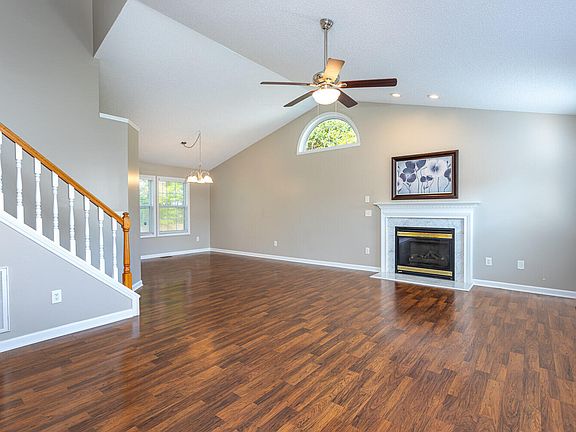 4th image of 3004 Emcutta Ct