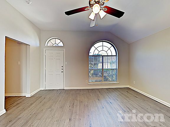 2nd image of 1024 Kory Dr