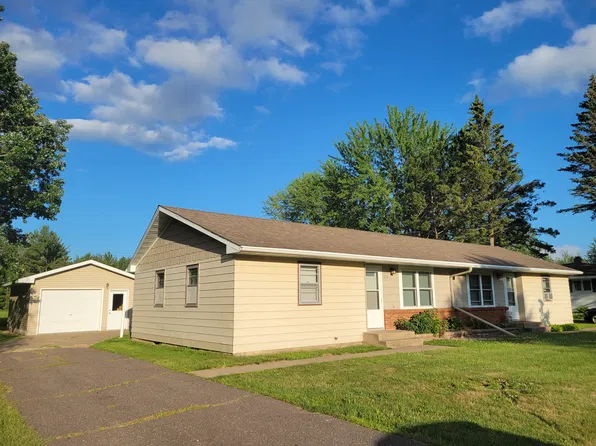 513 Barry Ave, Hinckley, MN 55037