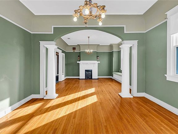 5th image of 606 Filmore Ave