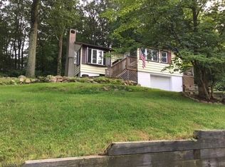 13 South Pkwy, Wharton, NJ 07885
