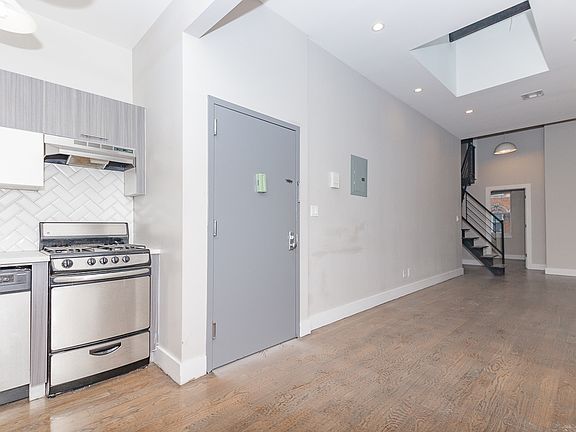 4th image of 251 Stockholm St APT 3R