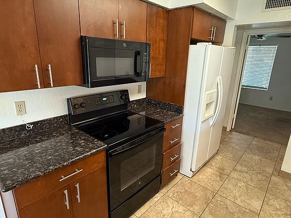 5th image of 3425 W Muriel Dr