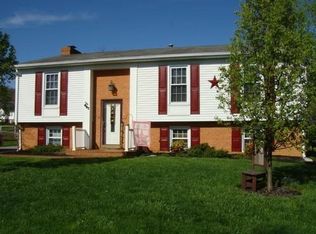 407 Stoneacres Dr, Vinton, VA 24179