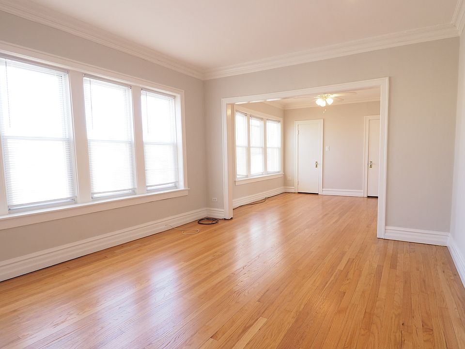 1st image of 2525 W Ardmore Ave APT 1E