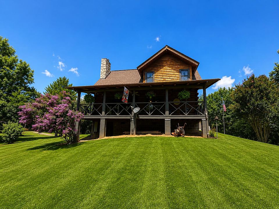 1st image of 507 Peacock Way