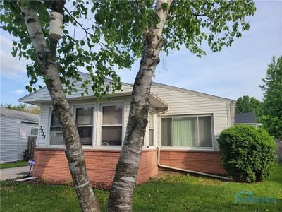 1934 Garner Ave, Oregon, OH, 43616