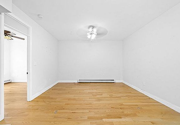 4th image of 703 Flatbush Ave #1