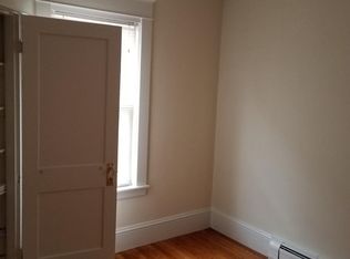 434 Amherst St, Manchester, NH 03104