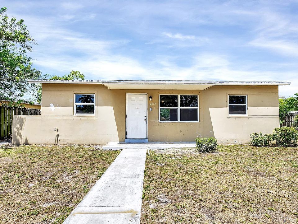 1st image of 2021 NW 62nd Terrace