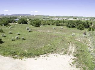 800 Smylie Rd, Douglas, WY 82633