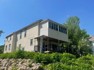 306 King St W, Saint Paul, MN 55107