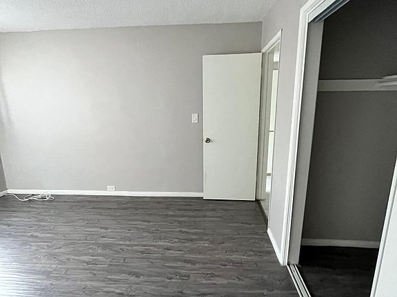 3rd image of 612 N Wilcox Ave APT 27