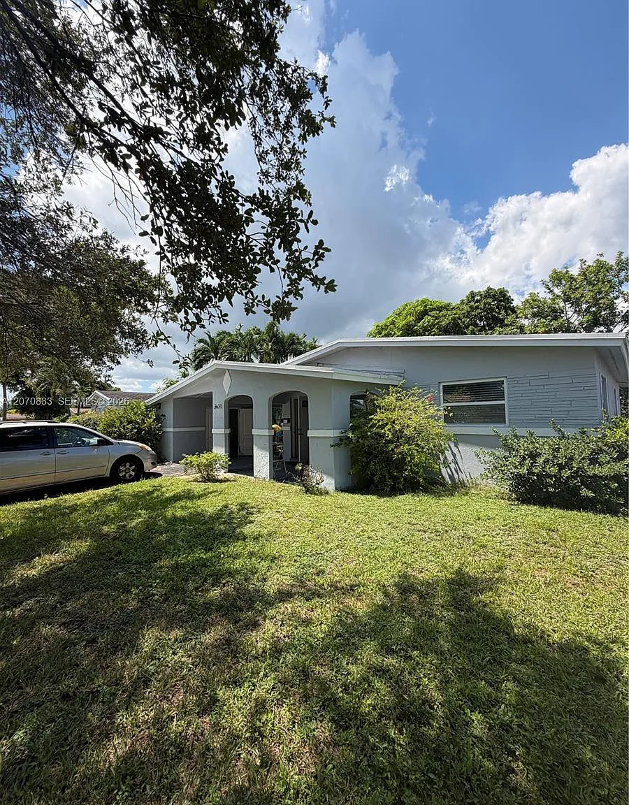 Plaza Estates 3rd Sec — Photo 3