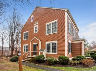 123 Foxbridge Village Rd, Branford, CT 06405