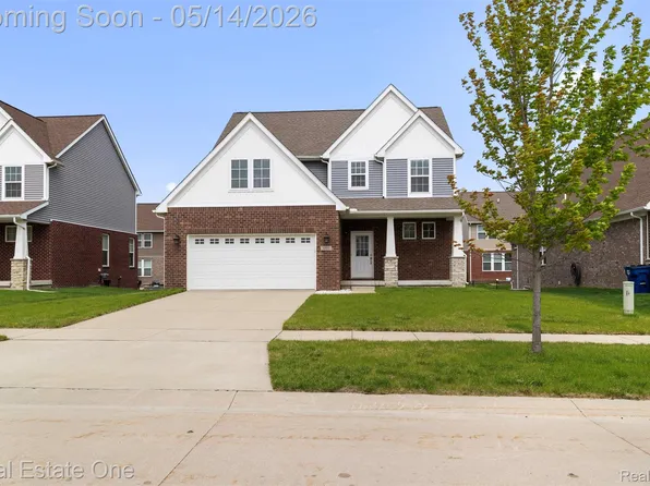 36950 Everett Dr, Westland, MI 48185