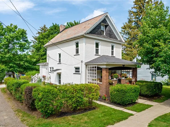 523 S Canal St, Canal Fulton, OH 44614