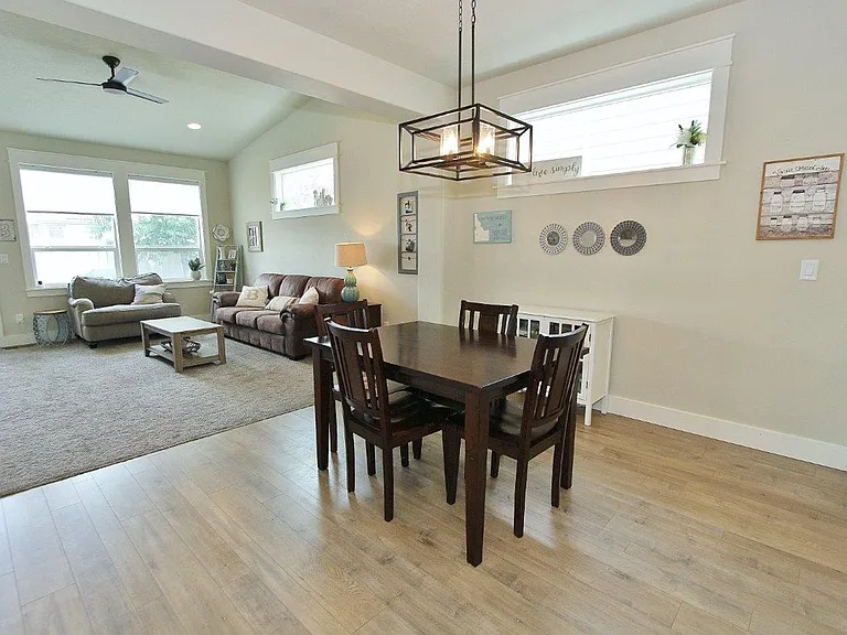 3316 E Girdner Dr — Photo 14