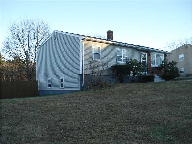 50 Acorn Ln, West Warwick, RI 02893 Zillow