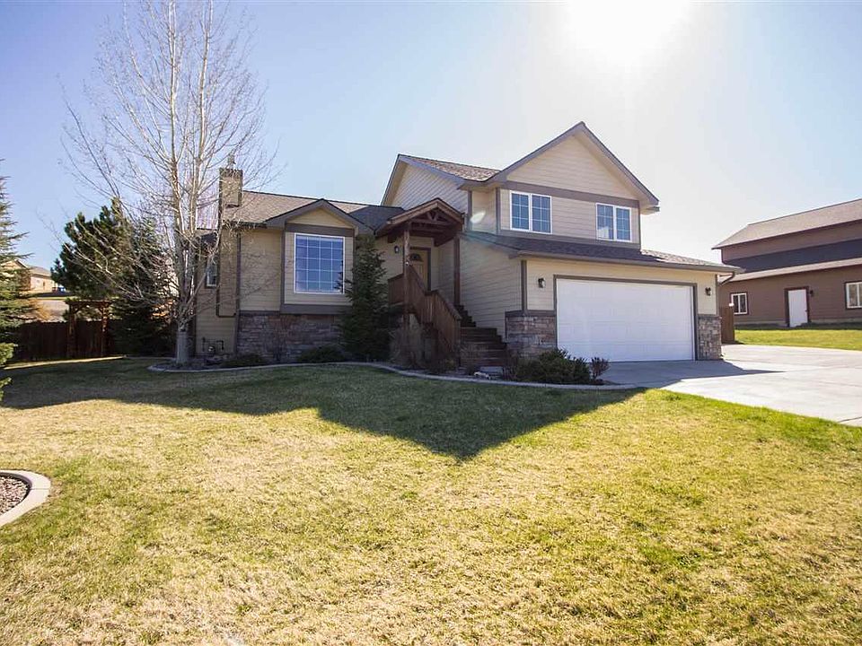 1st image of 6880 Joy Dr