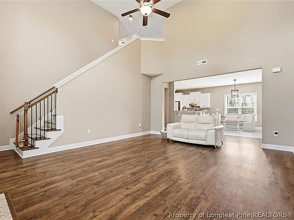 5th image of 5142 Paul Peel Pl