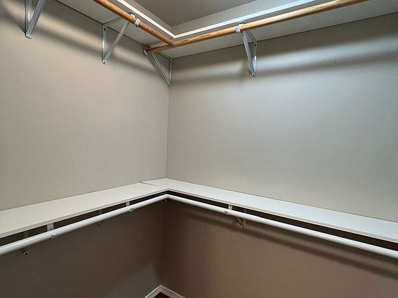 4th image of 7005 W Yakima Ave #1