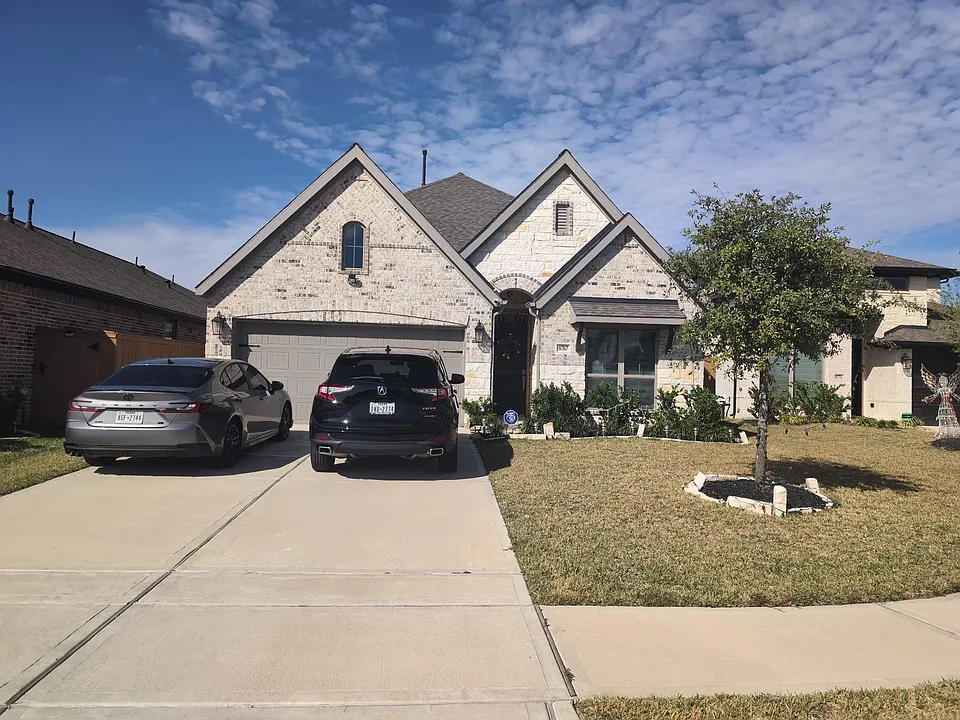 8767 Blue Coral Ln