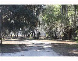 2nd image of 206 N Skywood Dr