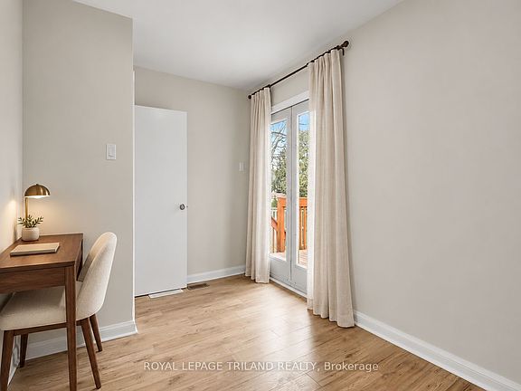 3rd image of 1324 Brydges St #A