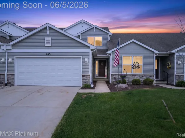 465 Hosta #82, Howell, MI 48843