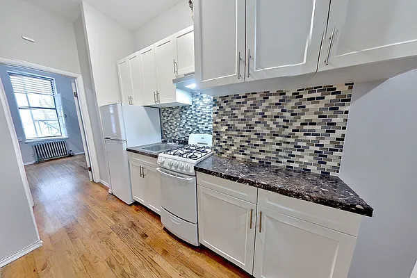 Rented by REAL New York | media 4