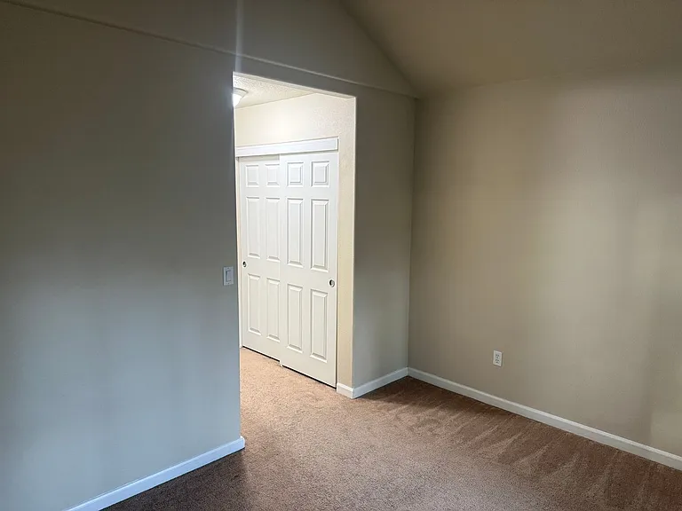 4084 Aden Pl NE — Photo 22