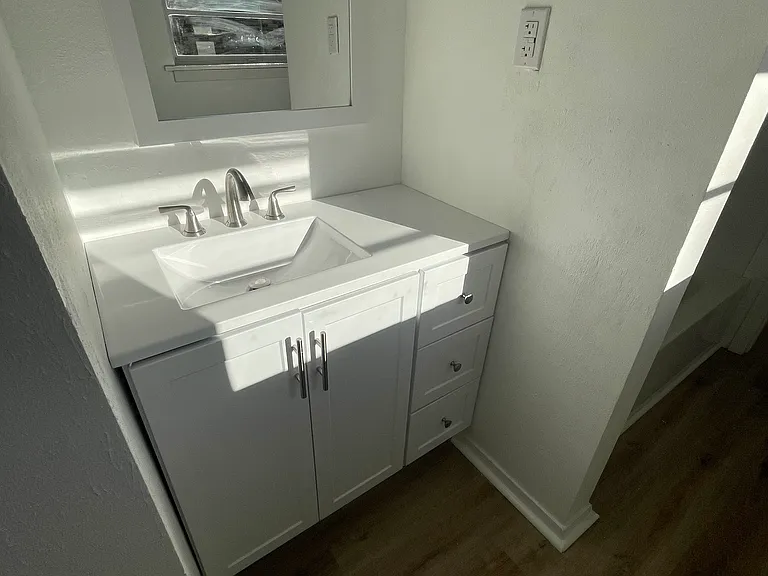 123 Shady Grove Ave — Photo 32