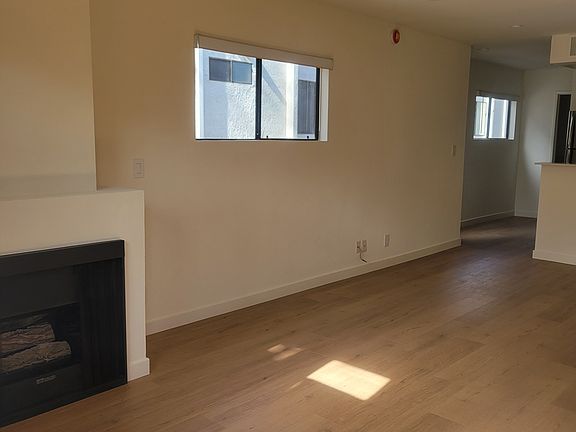 3rd image of 4214 Arch Dr APT 1