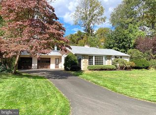 6 Crooked Rd, Feasterville Trevose, PA 19053