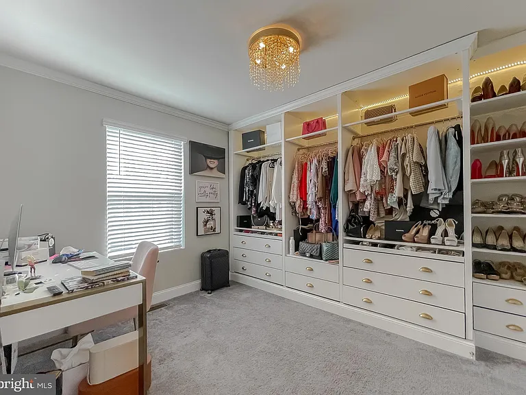 23810 Myrtle Glen Way — Photo 28