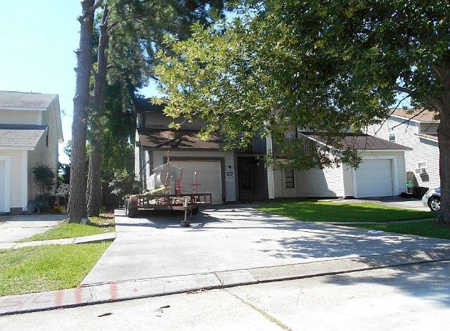 1st image of 2754 Mount Laurel Dr