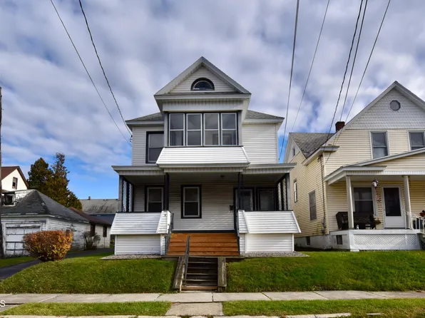 3 Hawk Street, Amsterdam, NY 12010