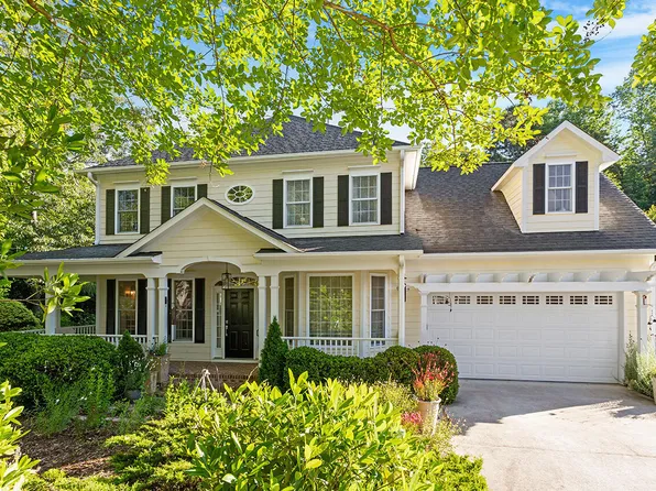 605 Benwich Ln, Efland, NC 27243