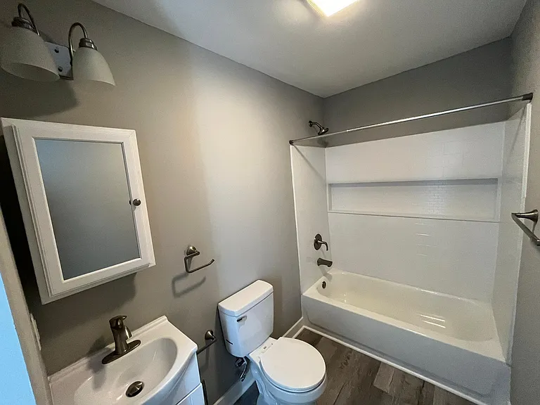 Main Bathroom