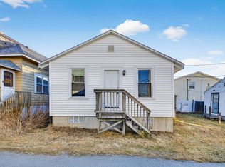 27 Kentville Terrace, Hampton, NH 03842