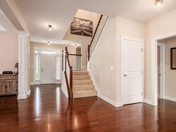 2nd image of 7991 Oak Meadow Dr