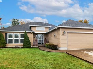 2360 Clear Vue Ln, Springfield, OR 97477