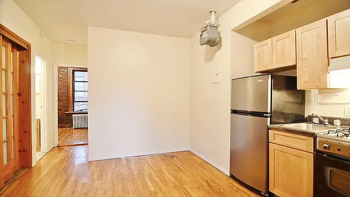 Rented by MD NYC Management LLC | media 8
