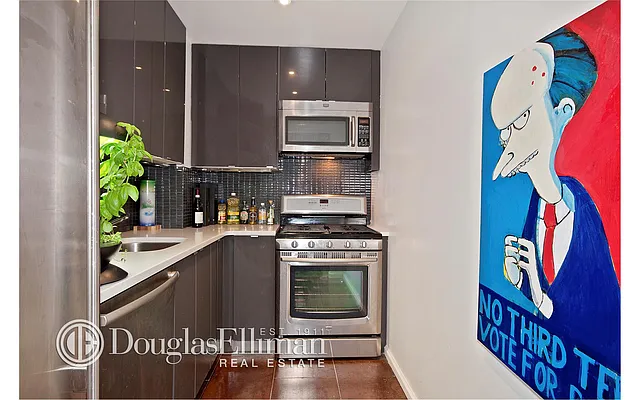 Rented by Douglas Elliman | media 39