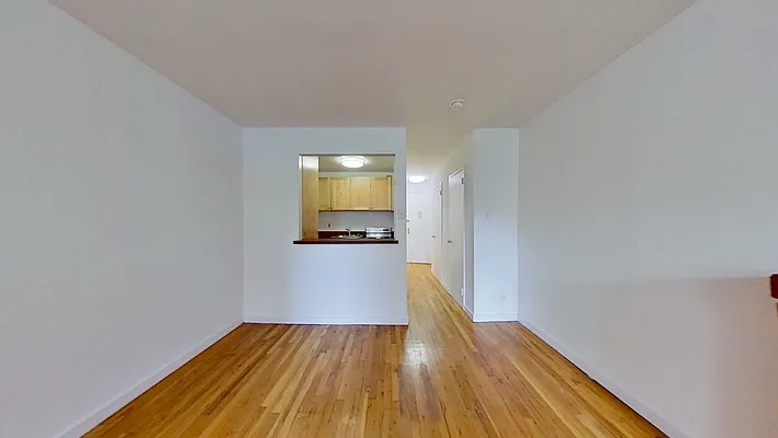 Rented by Bond New York | media 4