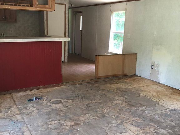 4th image of 502 W A Ave