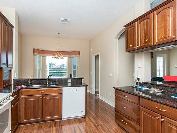 5th image of 1220 Knights Gate Ct