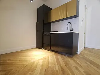 Rented by Evergreen Apartments BK