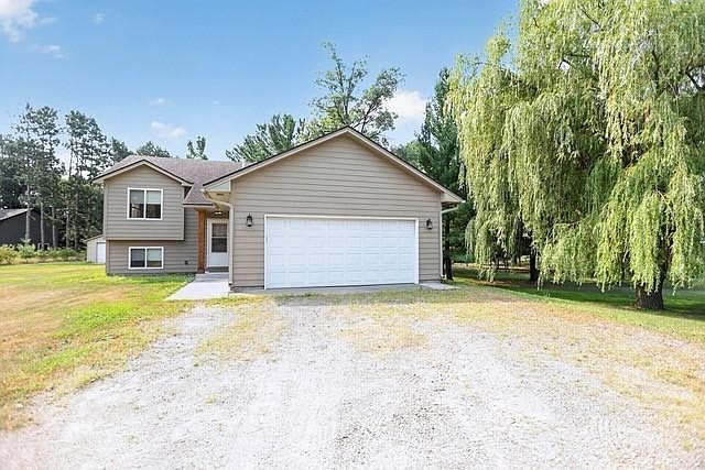 1st image of 110 236th Ln NE